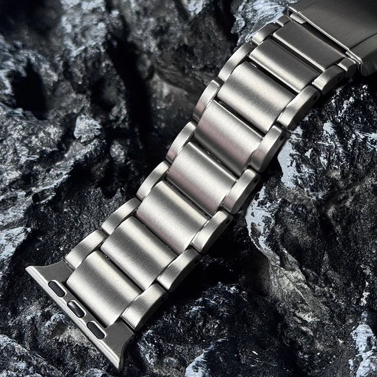 Apple Watch Titanium Magnetic Bracelet