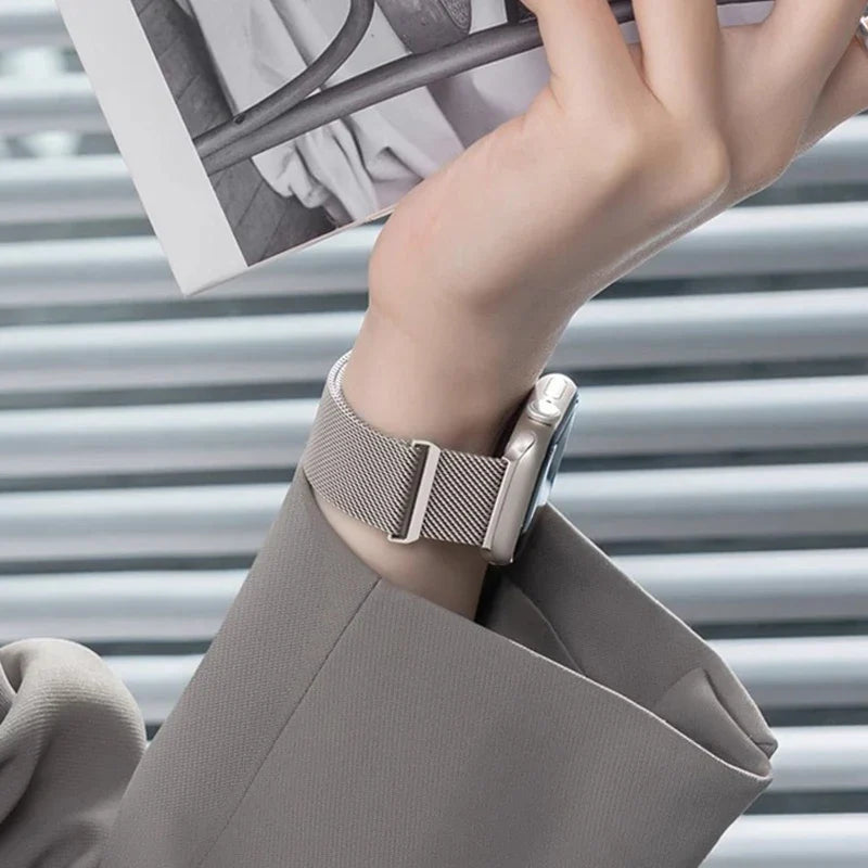 Apple Watch Milanese Loop Band